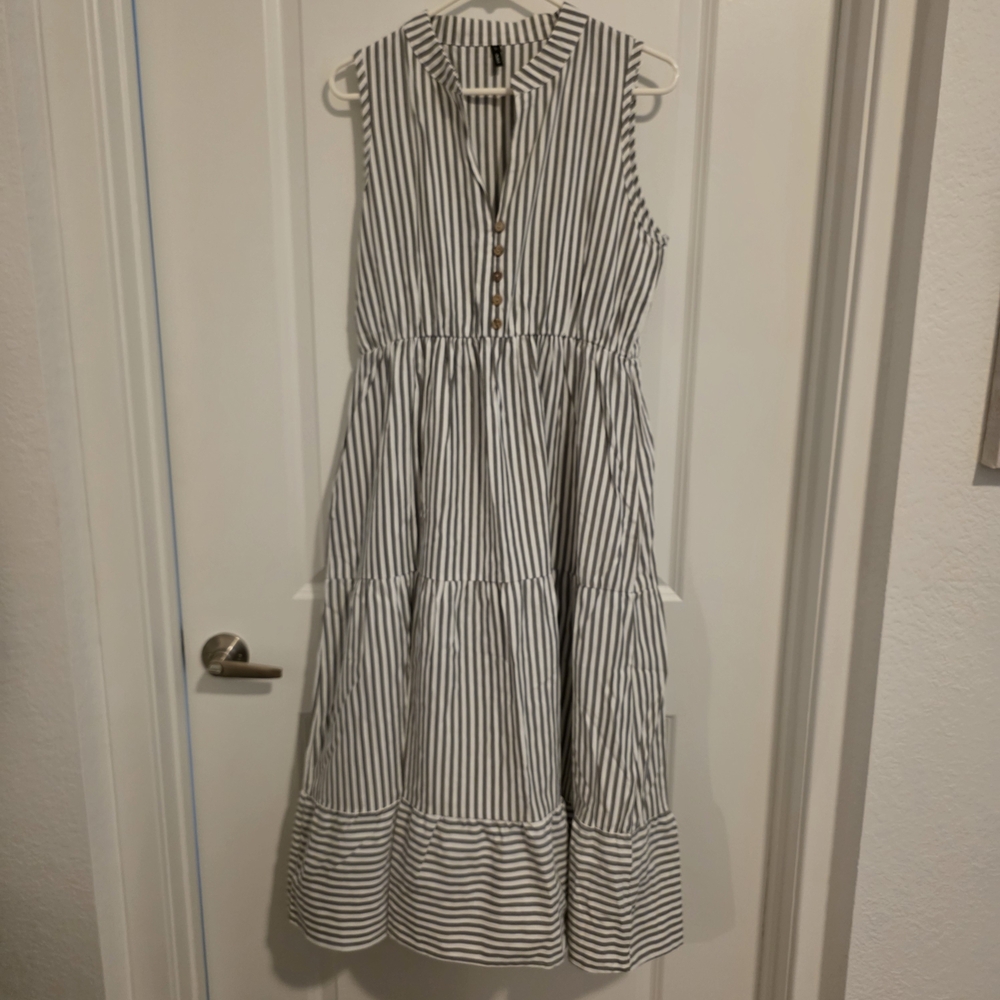 Striped Sleeveless Midi Dress